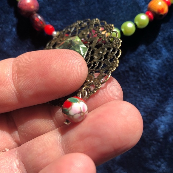 Handcrafted repurpose filigree large stone cloisonné pendant bead necklace - Picture 8 of 8